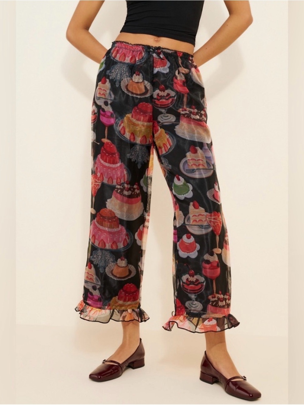 Lisa Says Gah Liora Ruffle Pants size small